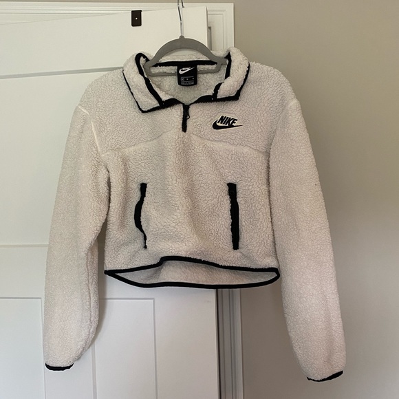 Nike Tops - NEW CONDITION White Nike Cropped Sherpa